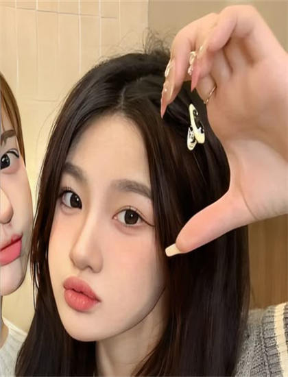 我和我们在一起电视剧免费观看_国内情侣在线自拍视频_伊人大杳蕉在线影院在线播放